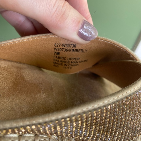 White Mountain sandals - Picture 5 of 8